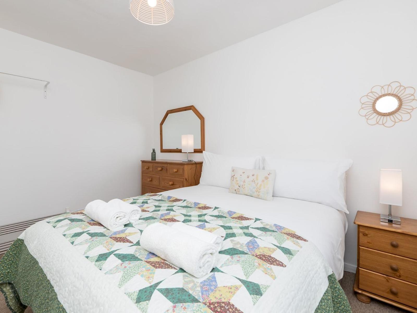 Pass The Keys Spacious Family Home With Parking 巴斯 外观 照片