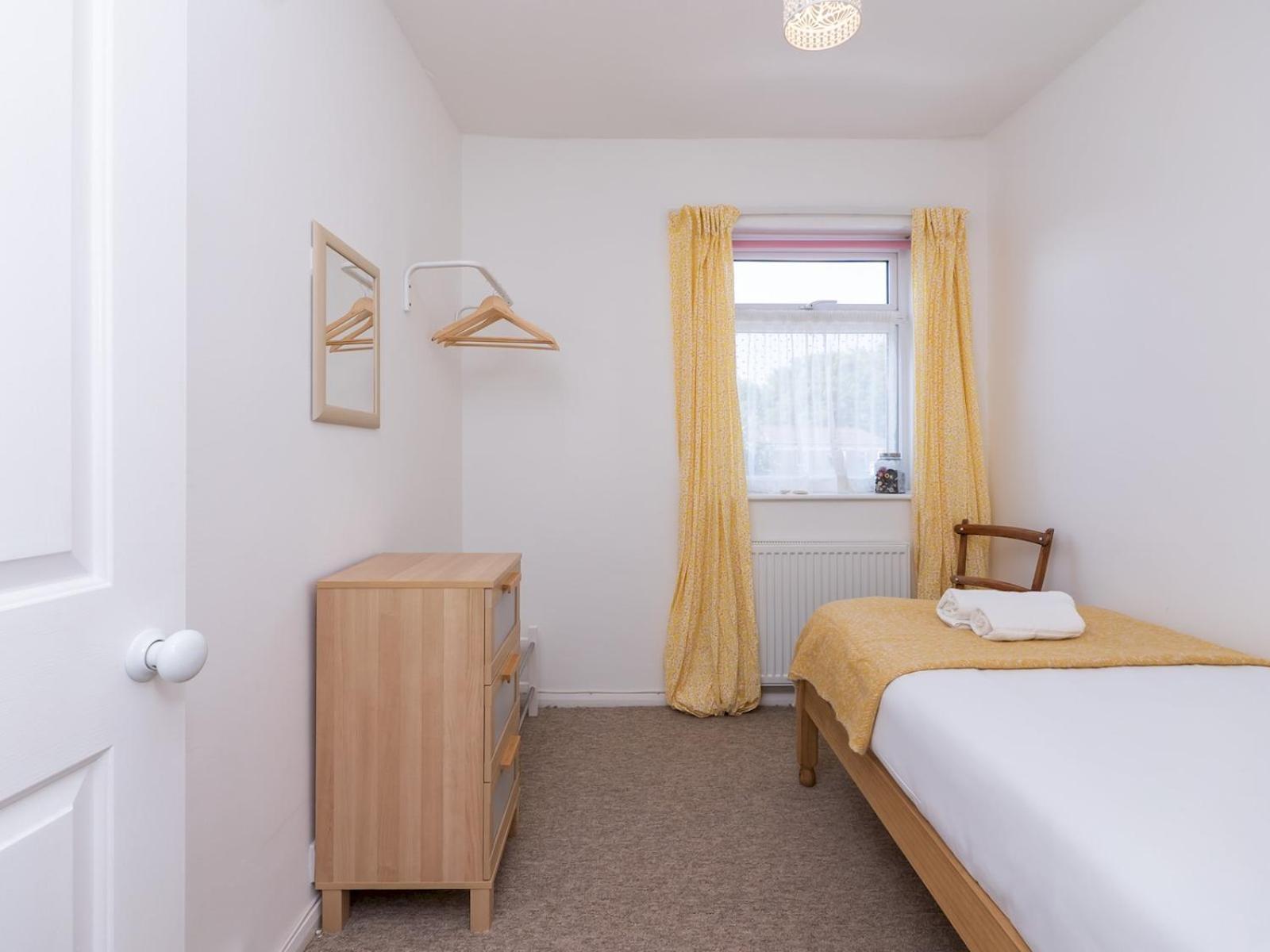 Pass The Keys Spacious Family Home With Parking 巴斯 外观 照片
